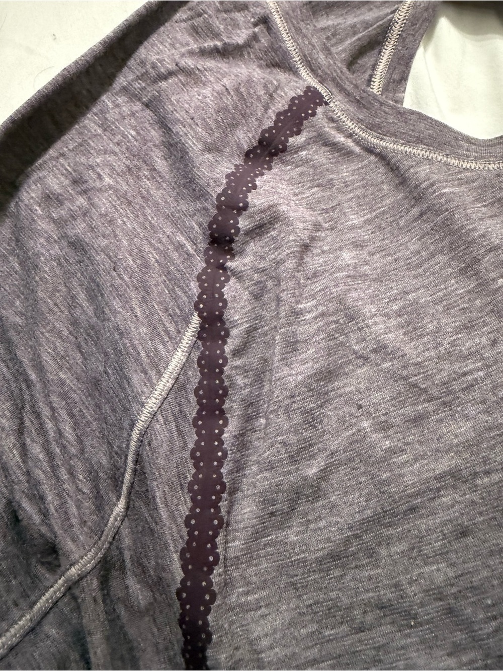 Lululemon Women’s Long-Sleeve Performance Top in Heather Purple - Picture 8 of 10